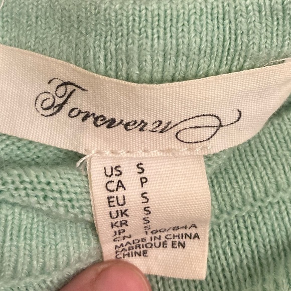 Forever 21 Green Quarter Sleeve Sweater - Picture 5 of 5